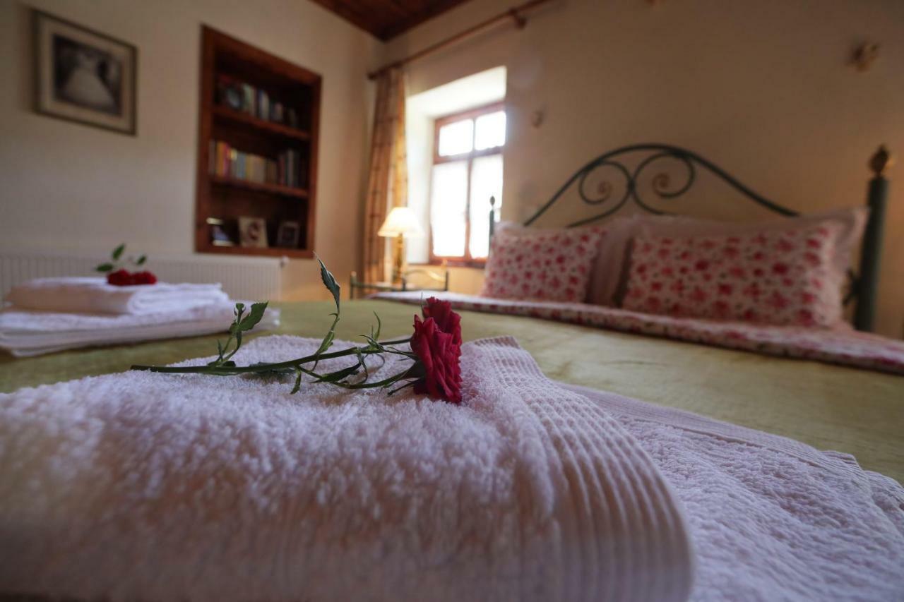 Dora'S House At Agios Germanos Prespes Guest House Exterior photo